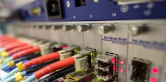 Instalace Singlemode nebo Multimode? Jaké vlákno zvolit pro rychlejší datový přenos? Když IT manager tvrdí, že multi je více než single. optické kabely